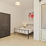 Apartman Albatros &