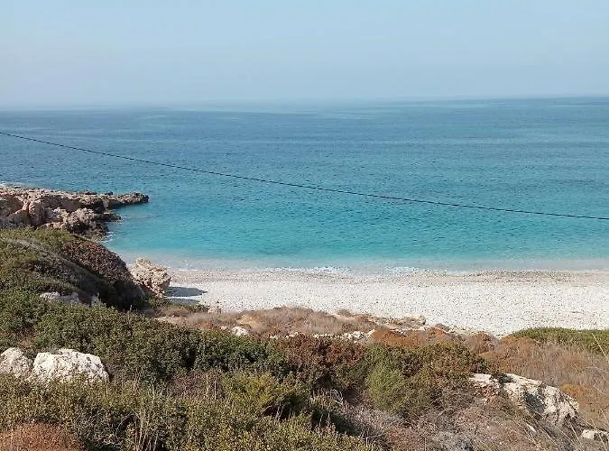 Apartment Albatros & *