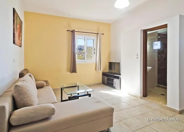 Albatros & * Lefkos (Karpathos)