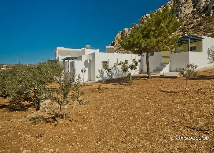 Apartment Albatros & *